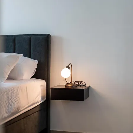 Kamarin アパート *