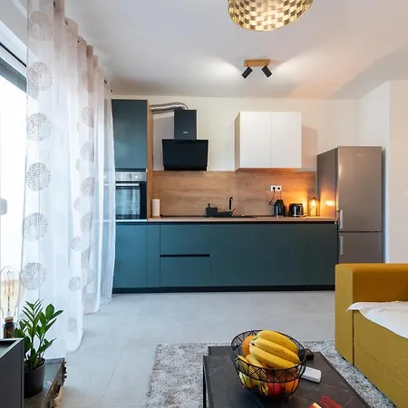 Kamarin Apartman