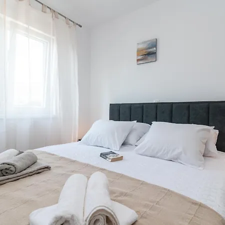 Kamarin * トロギール